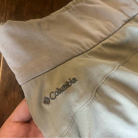 Columbia skort small tan drawstring sides Omni tech - Picture 8 of 8